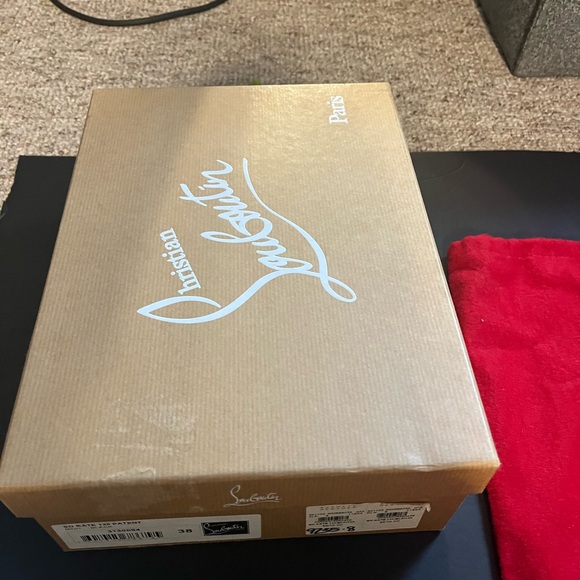 Black red bottoms in original box with box bag included. Like new. - Picture 3 of 9